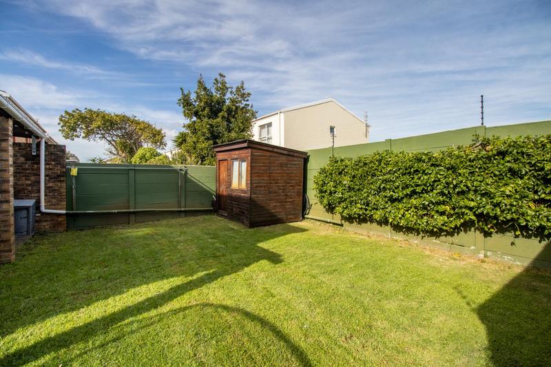 3 Bedroom Property for Sale in Heathfield Western Cape